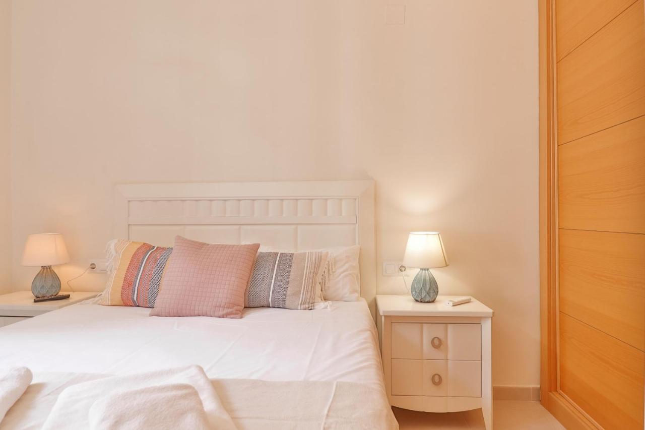 Flat 2 Bedrooms In The City Center マラガ エクステリア 写真